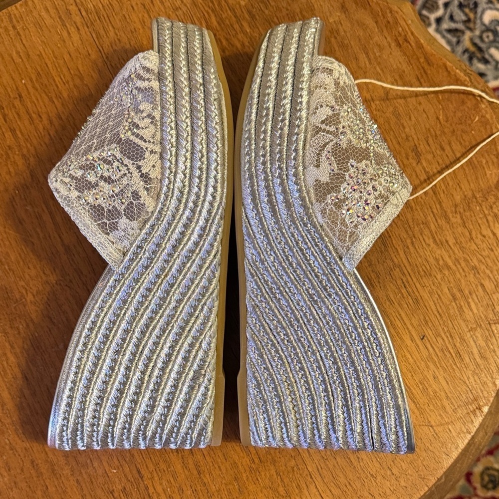 NWT Elegant LeSilla Silver with AB Crystals Women's Wedge Platform Sandals - Picture 11 of 15